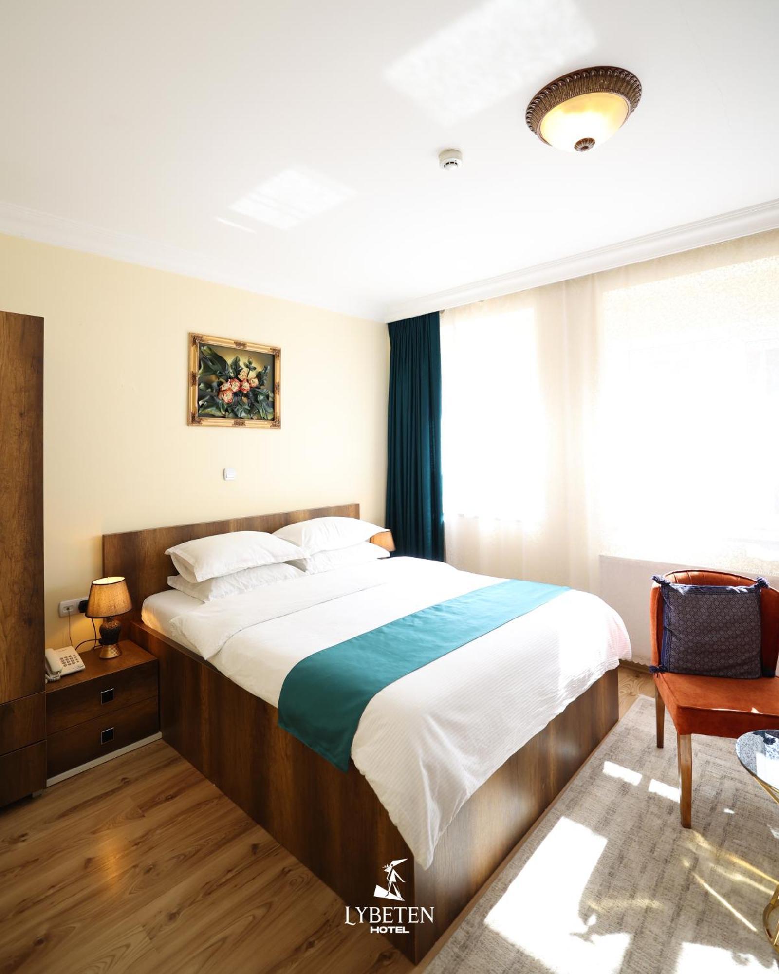 Hotel Lybeten Ferizaj Exterior photo